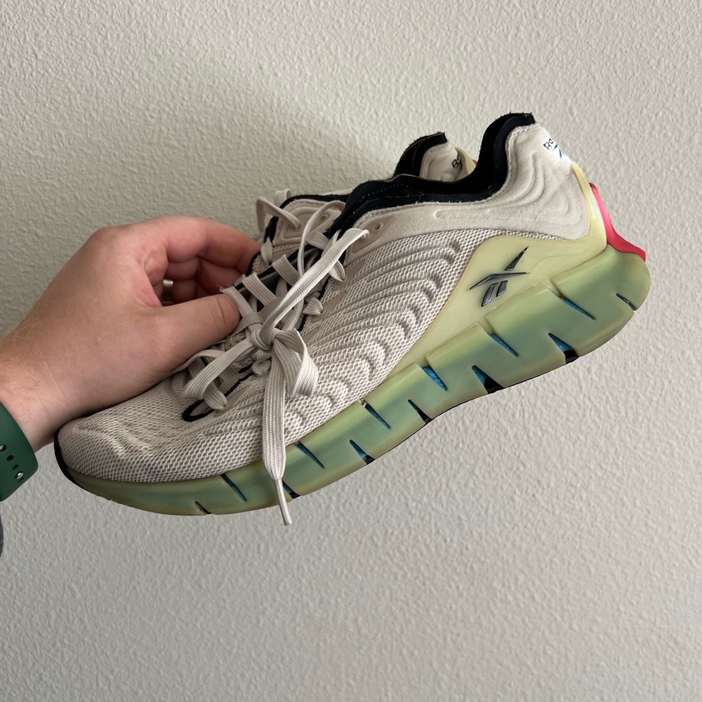 Rebook sneakers Men’s size 9.5